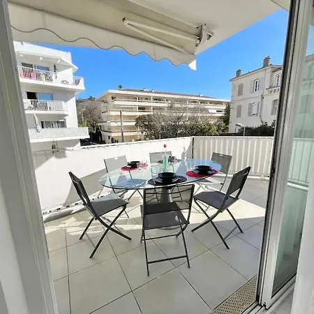 Centre De - 2 Pieces - Garage Apartamento Cannes