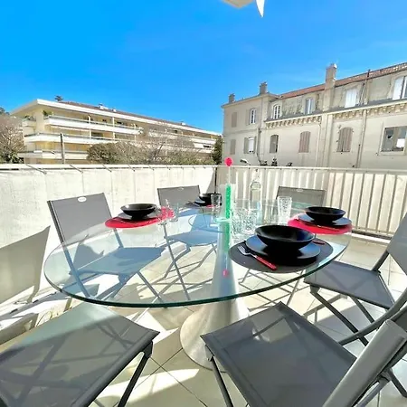 Centre De - 2 Pieces - Garage * Cannes