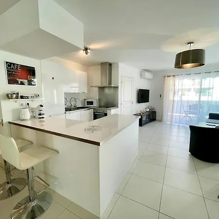 Centre De - 2 Pieces - Garage קאן
