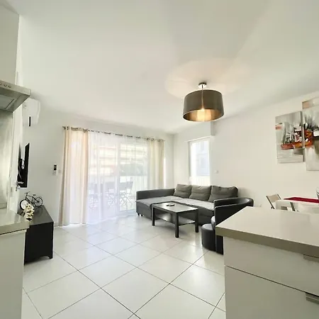 Centre De - 2 Pieces - Garage Apartman